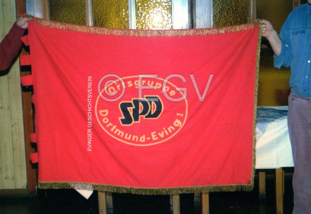 Fahne der SPD-Ortsgruppe Dortmund-Eving 1 (Lindenhorst).