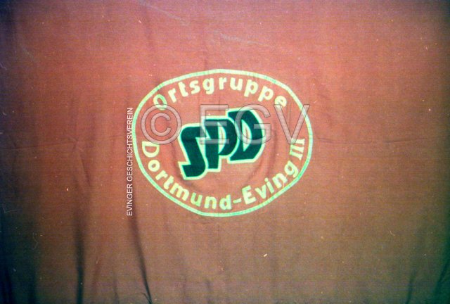 Fahne der SPD Ortsgruppe-Eving III