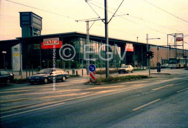 Einkaufszentrum-Evinger-Mitte, 1998