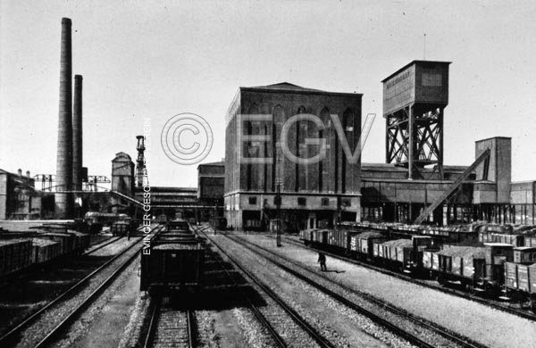 Blick vom Bahnhof auf Zeche Minister Stein, um 1926